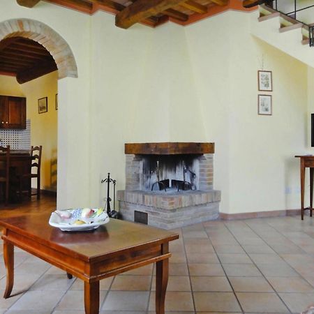 Agriturismo La Scopa Монтайоне Екстериор снимка